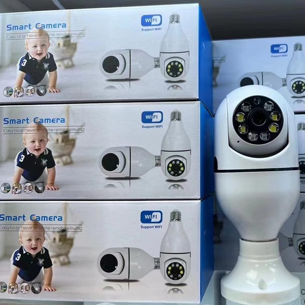 E27 Bulb Wifi Camera 4x Digital Automatic Body Tracking - Image 3